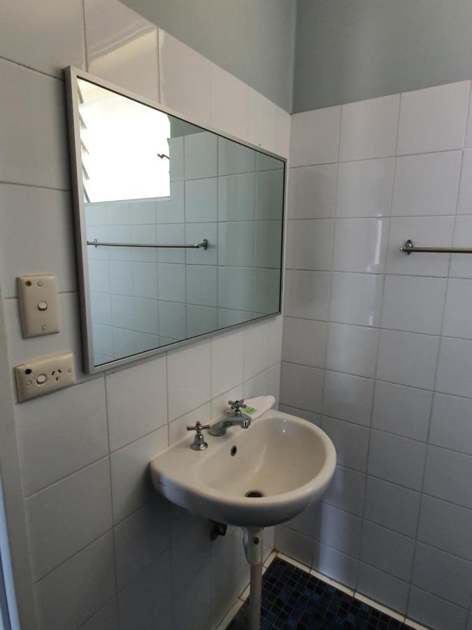Kooyong Hotel Mackay Bagian luar foto