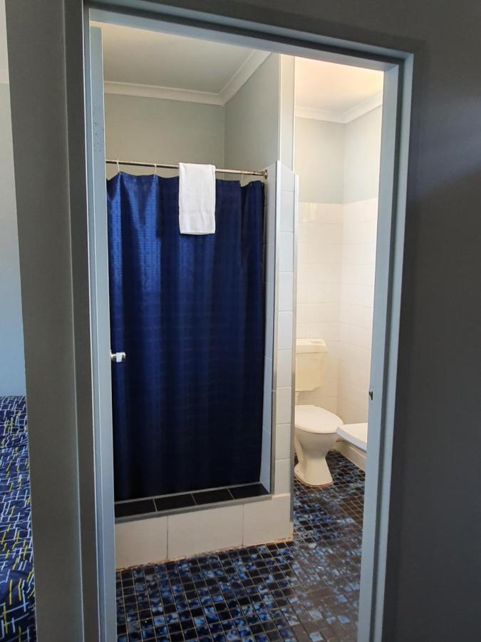 Kooyong Hotel Mackay Bagian luar foto