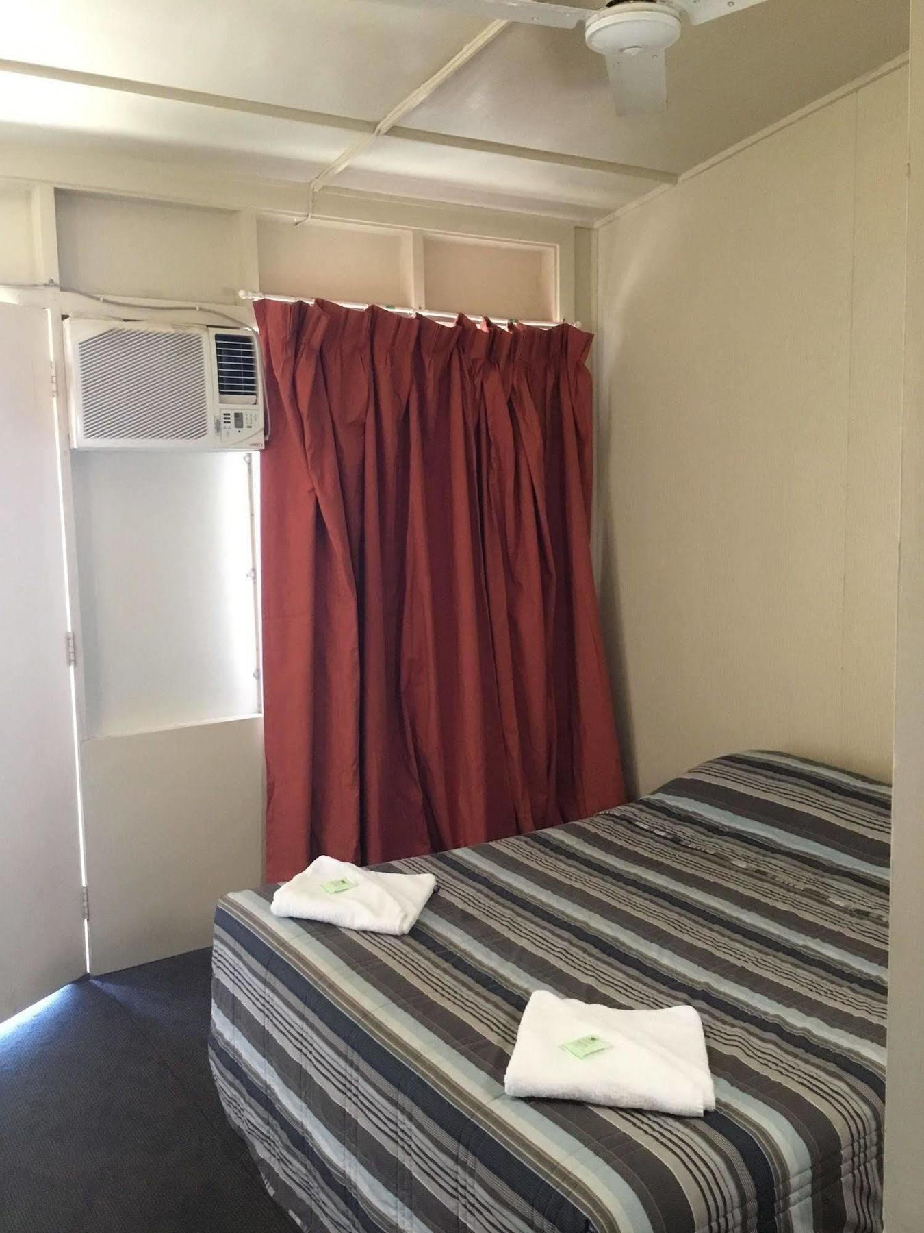 Kooyong Hotel Mackay Bagian luar foto