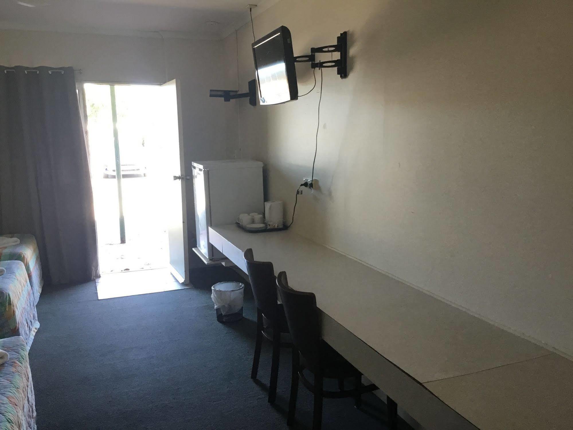 Kooyong Hotel Mackay Bagian luar foto
